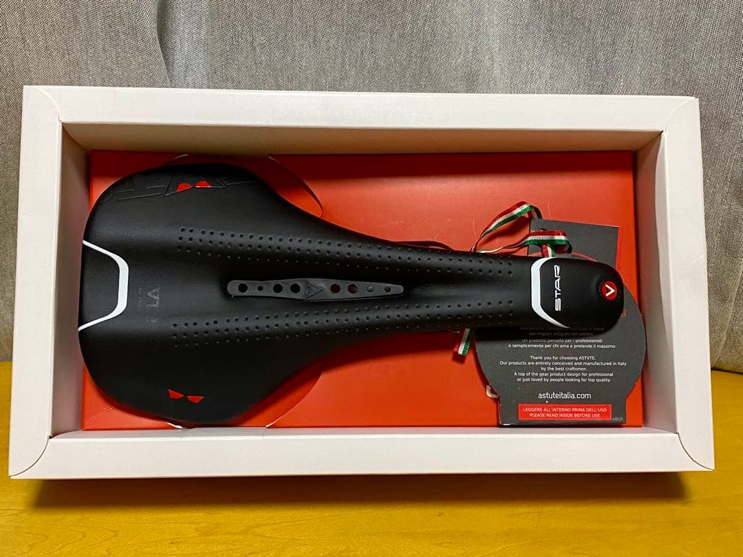 ASTVTE STARLINE-VT サドル