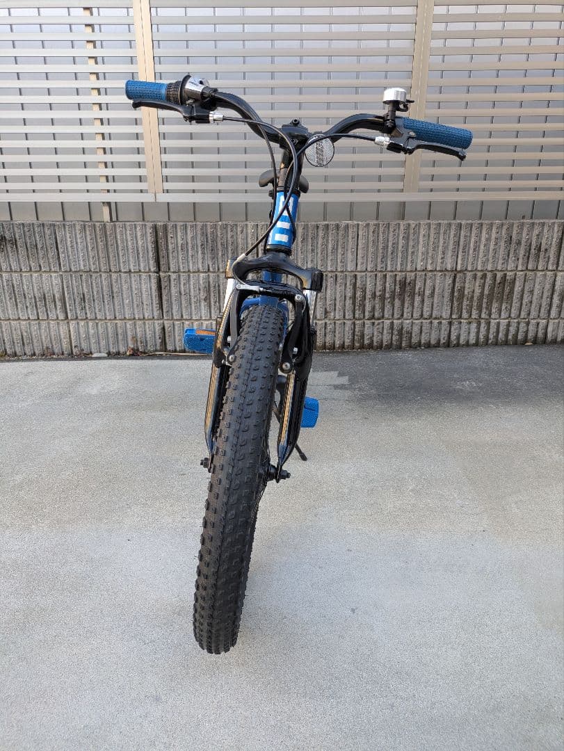 『直接引取限定』TREK キッズバイク Precaliber 20インチ 青