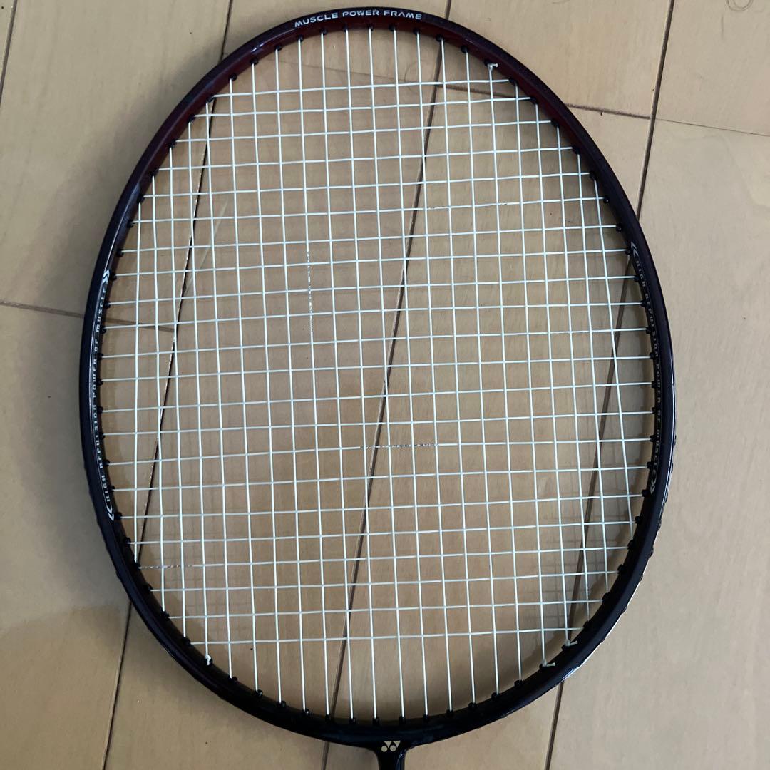 バドミントンラケット YONEX Carbonex 23